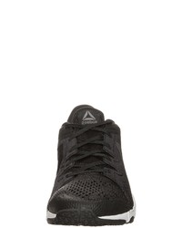 schwarze Sportschuhe von Reebok