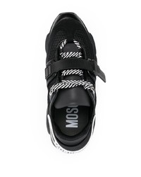 schwarze Sportschuhe von Moschino