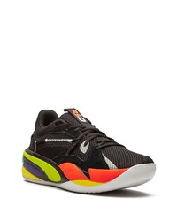 schwarze Sportschuhe von Puma