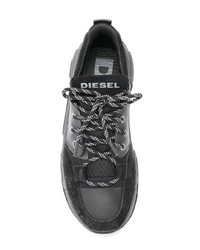 schwarze Sportschuhe von Diesel