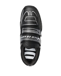 schwarze Sportschuhe von Diesel