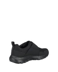 schwarze Sportschuhe von Skechers