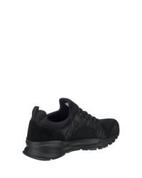 schwarze Sportschuhe von Skechers