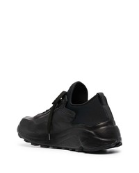 schwarze Sportschuhe von Officine Creative