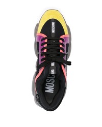 schwarze Sportschuhe von Moschino