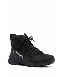 schwarze Sportschuhe von Y-3