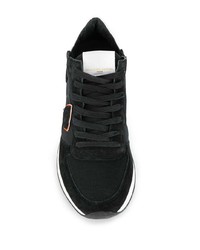 schwarze Sportschuhe von Philippe Model