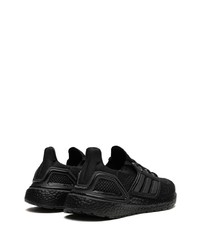 schwarze Sportschuhe von adidas