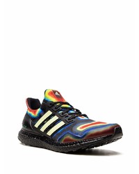 schwarze Sportschuhe von adidas