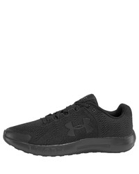 schwarze Sportschuhe von Under Armour