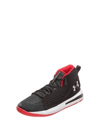 schwarze Sportschuhe von Under Armour