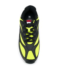 schwarze Sportschuhe von Fila