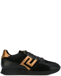 schwarze Sportschuhe von Versace