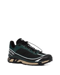 schwarze Sportschuhe von Salomon