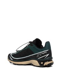 schwarze Sportschuhe von Salomon