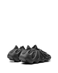 schwarze Sportschuhe von adidas YEEZY