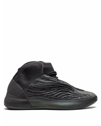 schwarze Sportschuhe von adidas YEEZY