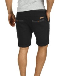 schwarze Sportshorts von INDICODE