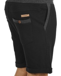 schwarze Sportshorts von INDICODE