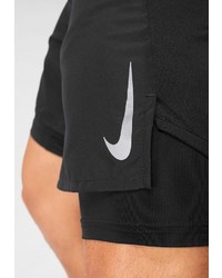 schwarze Sportshorts von Nike