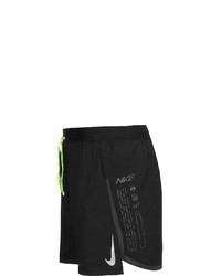 schwarze Sportshorts von Nike