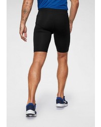 schwarze Sportshorts von Nike