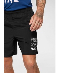 schwarze Sportshorts von Nike