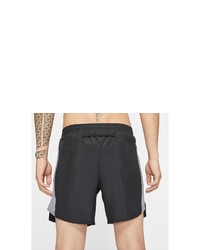 schwarze Sportshorts von Nike