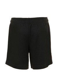 schwarze Sportshorts von SOLS