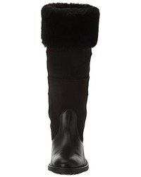 schwarze Stiefel von Aigle