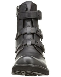 schwarze Stiefel von BKR