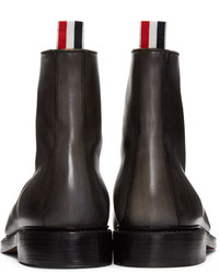 schwarze Stiefel von Thom Browne