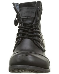 schwarze Stiefel von Bunker