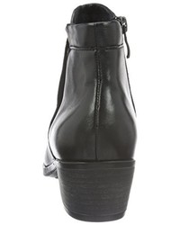 schwarze Stiefel von Caprice