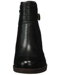 schwarze Stiefel von Clarks