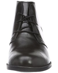 schwarze Stiefel von Clarks