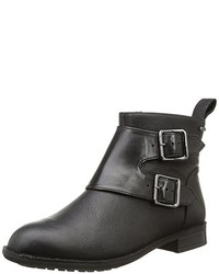 schwarze Stiefel von Clarks