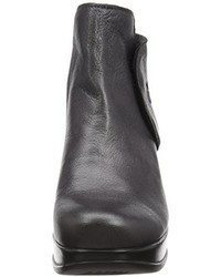 schwarze Stiefel von Fly London