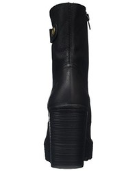 schwarze Stiefel von Fly London