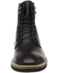 schwarze Stiefel von Frank Wright