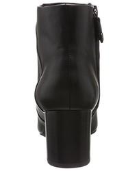 schwarze Stiefel von Geox