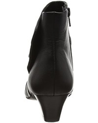 schwarze Stiefel von Lotus