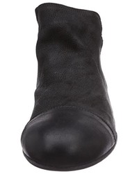 schwarze Stiefel von Nobrand