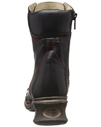 schwarze Stiefel von Rovers