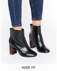 schwarze Stiefeletten von Asos