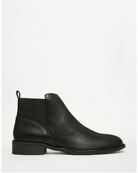 schwarze Stiefeletten von Monki