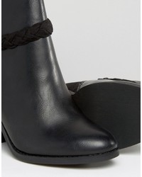 schwarze Stiefeletten von Miss KG