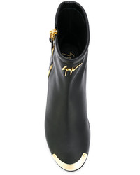 schwarze Stiefeletten von Giuseppe Zanotti Design