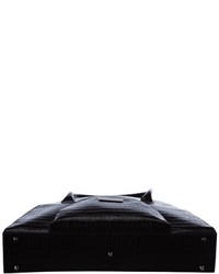 schwarze Taschen von Bugatti