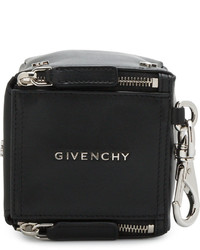 schwarze Taschen von Givenchy